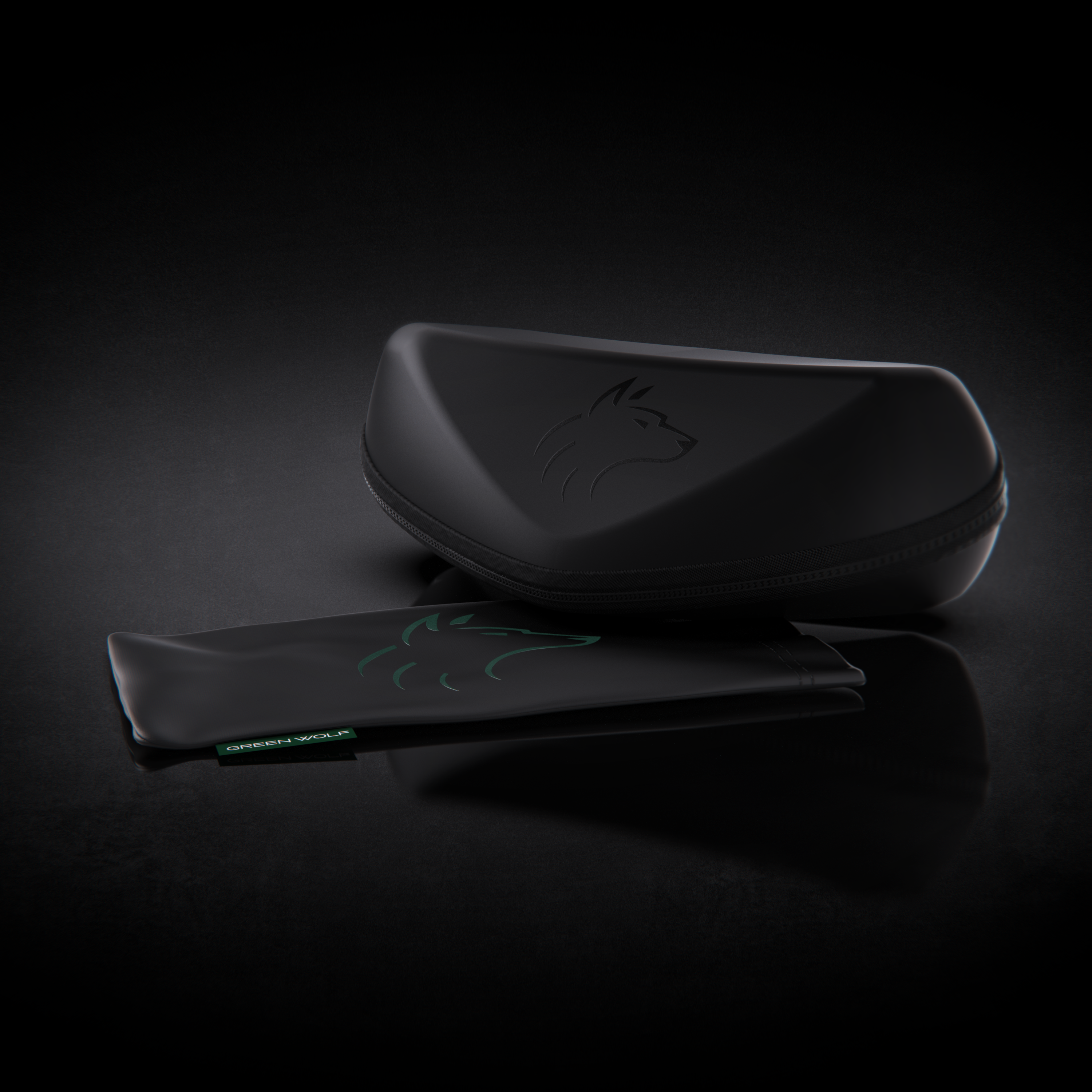 Green Wolf Ace - Black Glacier